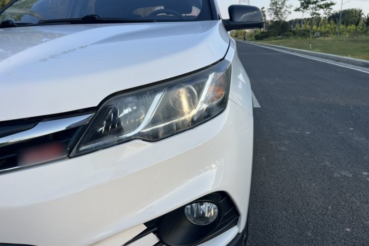 Used Soueast DX3 2018 1.5L Manual Flagship Edition Exterior 7