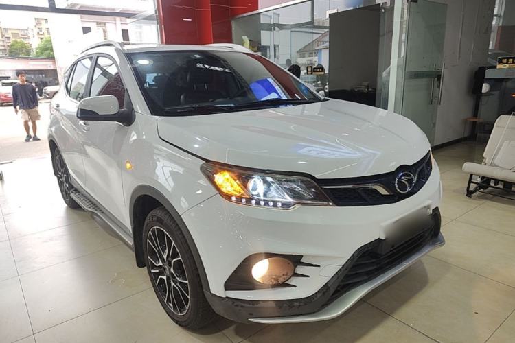 Used Soueast DX3 2018 1.5T CVT Luxury Model Front Right 45 Deg