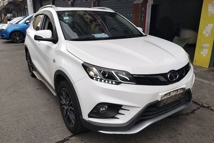 Used Soueast DX3 2018 1.5L Manual Luxury Model Front Right 45 Deg