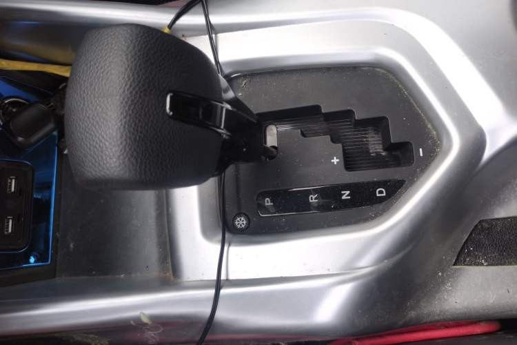 Used Soueast DX3 2018 1.5T CVT Comfort Model Gear Lever
