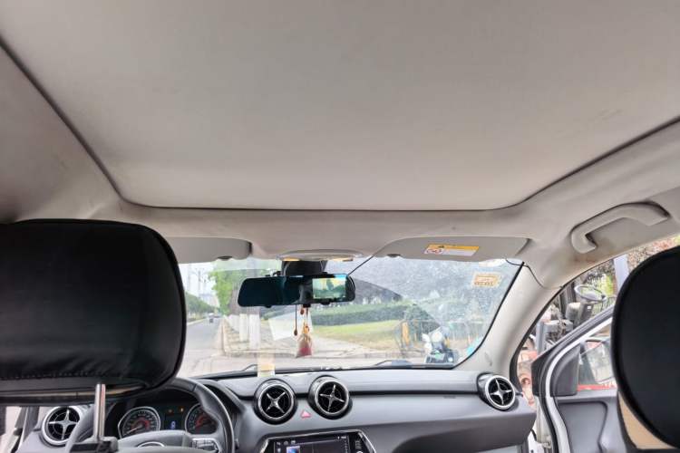 Used Soueast DX3 2018 1.5T CVT Flagship Edition Headliner