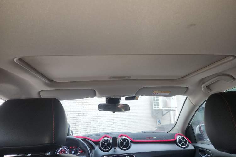 Used Soueast DX3 2018 1.5T CVT Luxury Model Headliner