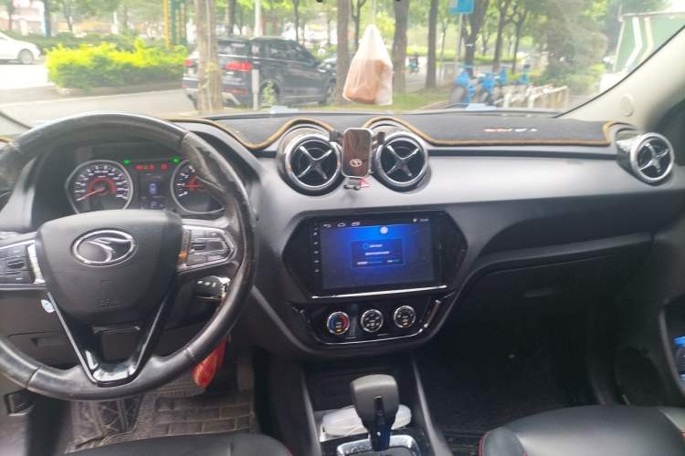 Used Soueast DX3 2018 1.5T CVT Flagship Edition Headliner