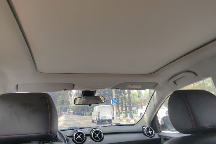 Used Soueast DX3 2018 1.5T CVT Luxury Model Headliner