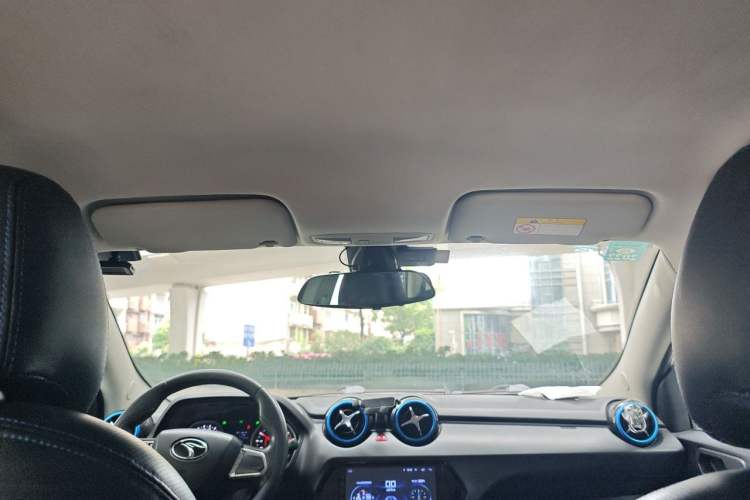 Used Soueast DX3 2018 EV400 Luxury Edition Headliner