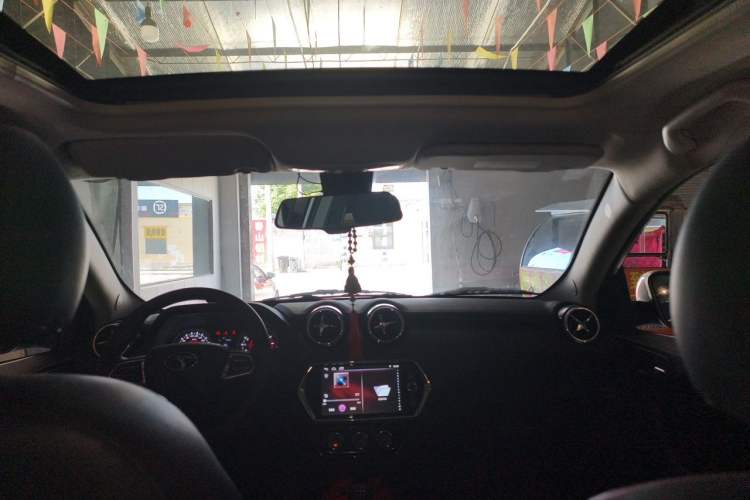 Used Soueast DX3 2018 1.5L Manual Luxury Model Headliner