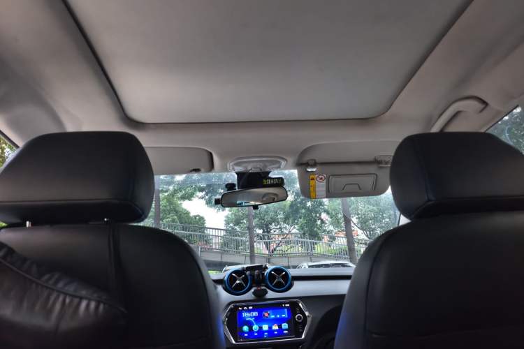 Used Soueast DX3 2018 EV Flagship Model Headliner