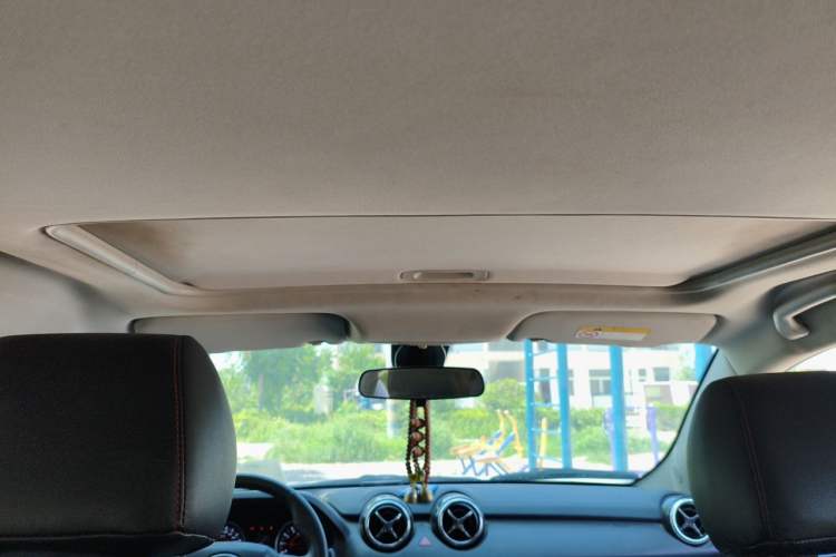 Used Soueast DX3 2018 1.5L Manual Luxury Model Headliner
