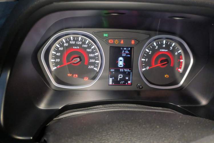 Used Soueast DX3 2018 1.5T SRG CVT Flagship Model Instrument Cluster