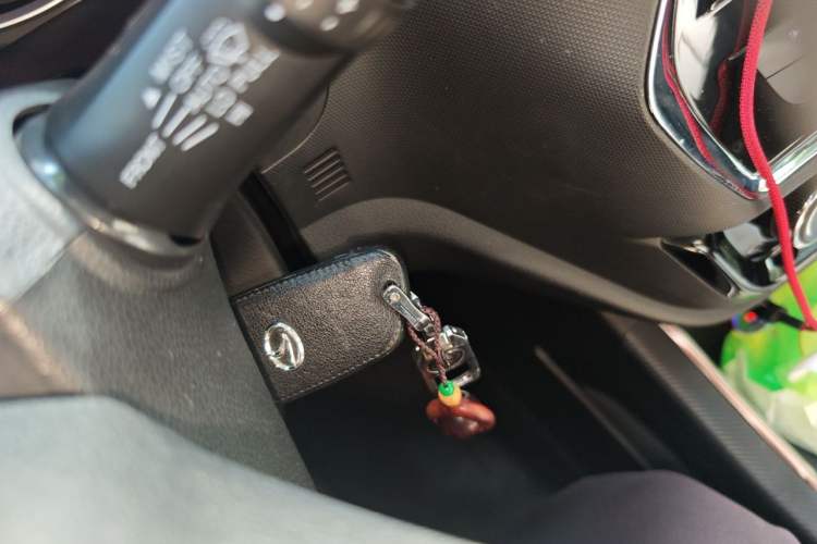 Used Soueast DX3 2018 EV400 Elite Edition Interior 1