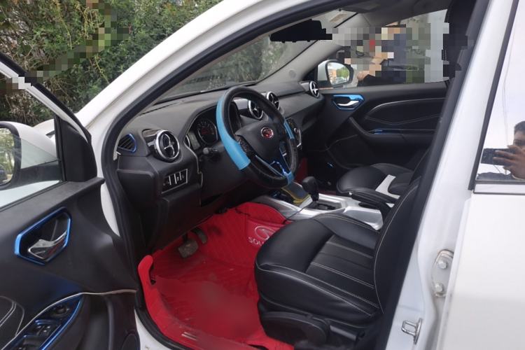 Used Soueast DX3 2018 1.5T CVT Comfort Model Interior 3