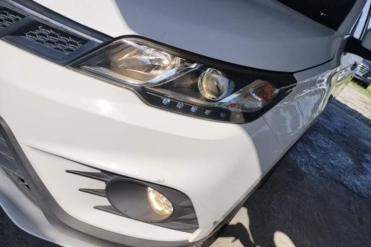 Used Soueast DX3 2018 1.5L Manual Luxury Model Left Front Headlight