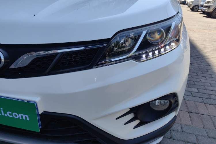 Used Soueast DX3 2018 1.5T CVT Luxury Model Left Front Headlight