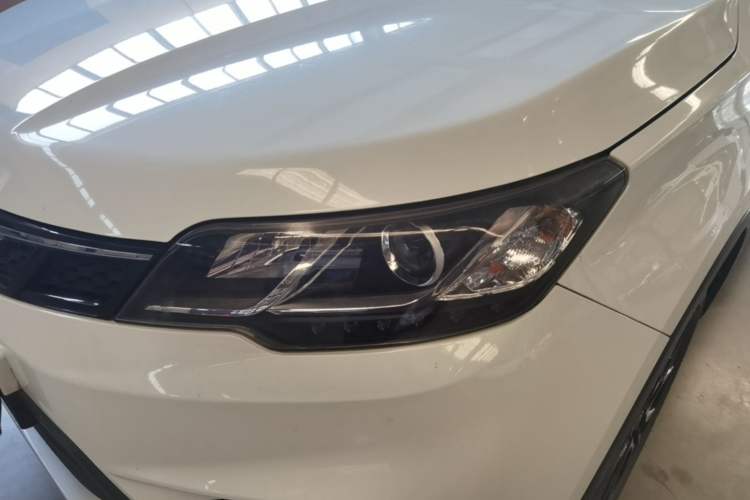 Used Soueast DX3 2018 1.5L Manual Luxury Model Left Front Headlight