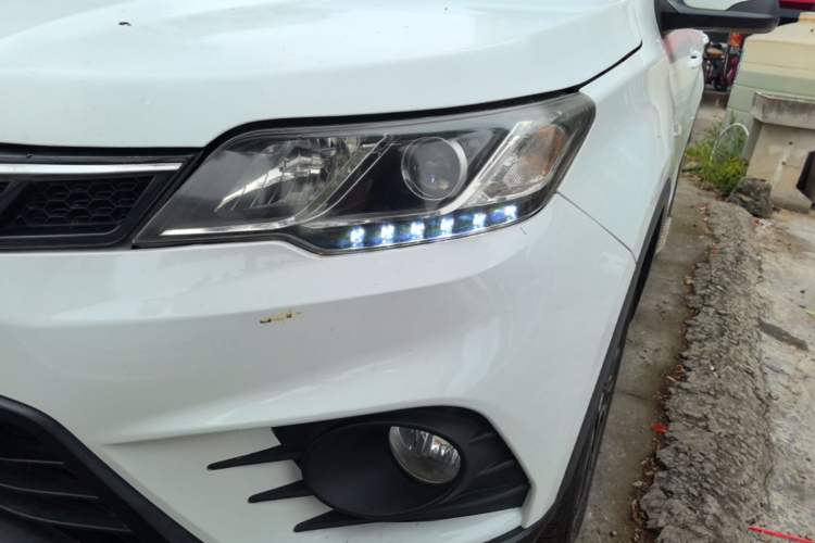Used Soueast DX3 2018 1.5T CVT Luxury Model Left Front Headlight
