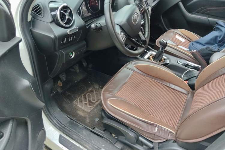 Used Soueast DX3 2018 1.5L Manual Luxury Model Left Front Seat