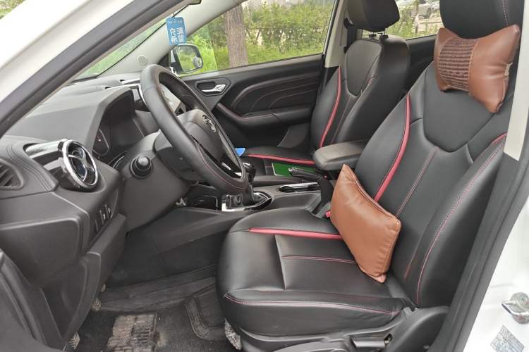 Used Soueast DX3 2018 1.5L Manual Luxury Model Left Front Seat