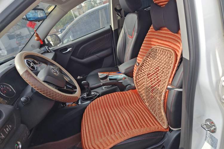 Used Soueast DX3 2018 1.5L Manual Luxury Model Left Front Seat