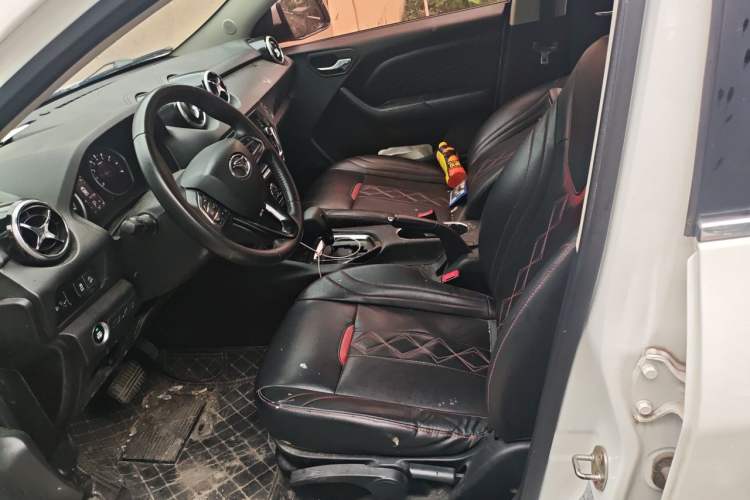Used Soueast DX3 2018 1.5T CVT Luxury Model Left Front Seat