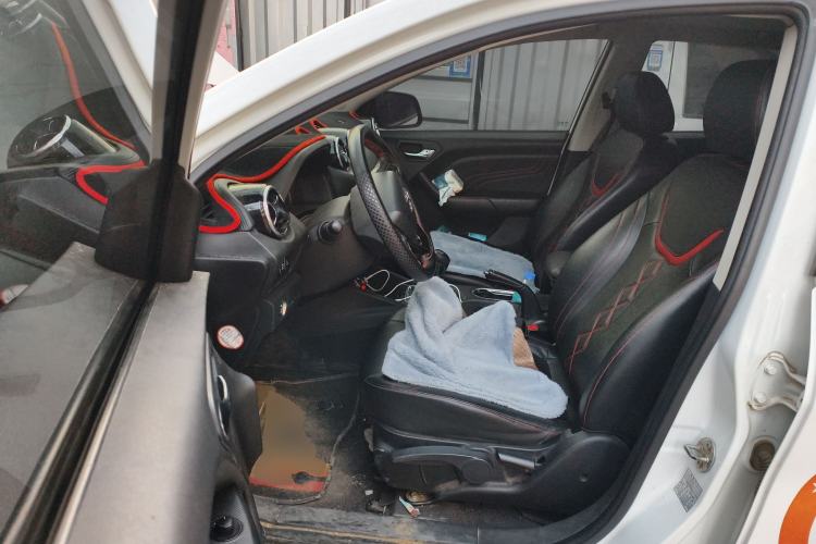 Used Soueast DX3 2018 1.5L Manual Luxury Model Left Front Seat