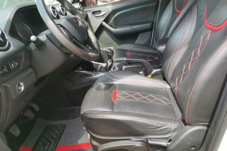 Used Soueast DX3 2018 1.5L Manual Luxury Model Left Front Seat