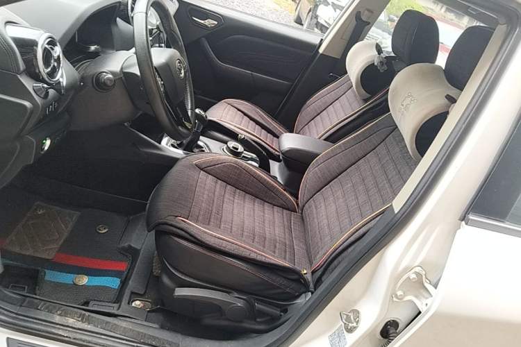 Used Soueast DX3 2018 1.5L Manual Luxury Model Left Front Seat