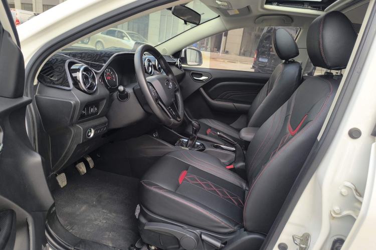 Used Soueast DX3 2018 1.5L Manual Luxury Model Left Front Seat