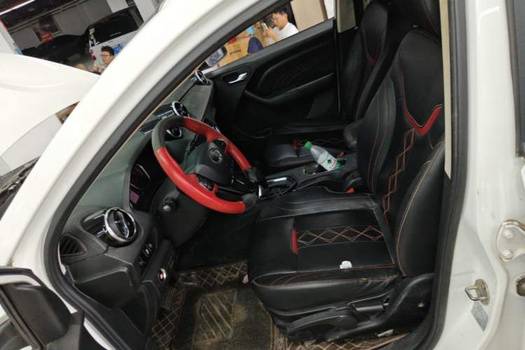 Used Soueast DX3 2018 1.5T CVT Luxury Model Left Front Seat