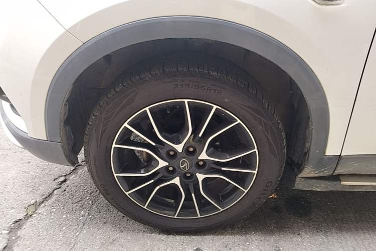 Used Soueast DX3 2018 1.5L Manual Luxury Model Left Front Wheel Hub