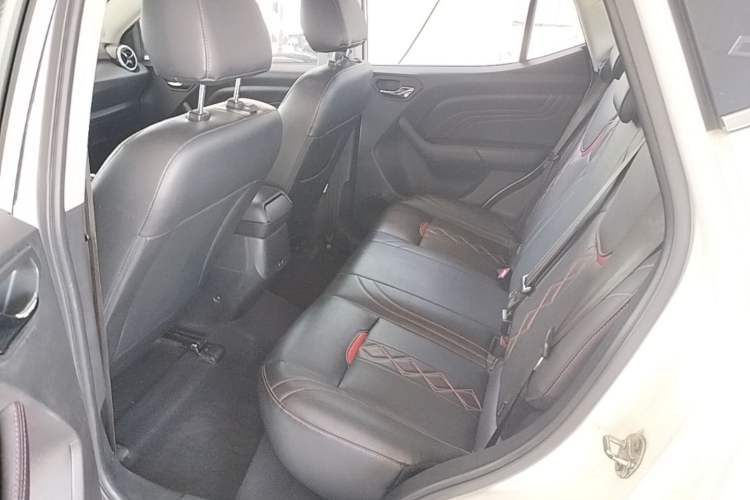 Used Soueast DX3 2018 1.5L Manual Luxury Model Left Rear Seat