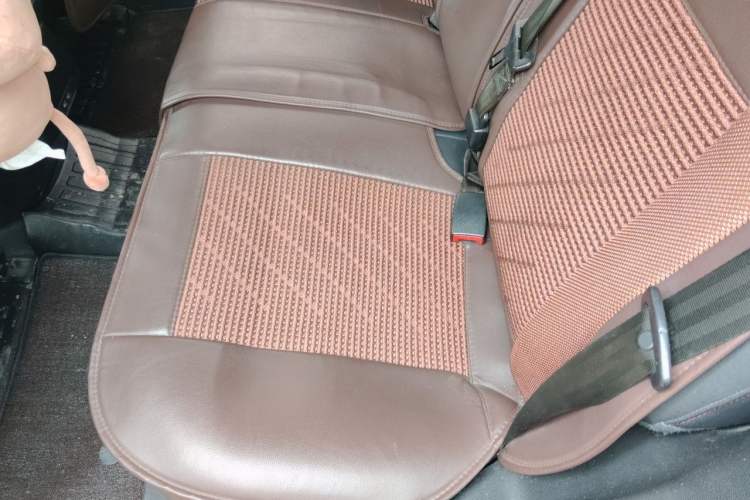 Used Soueast DX3 2018 1.5L Manual Luxury Model Left Rear Seat