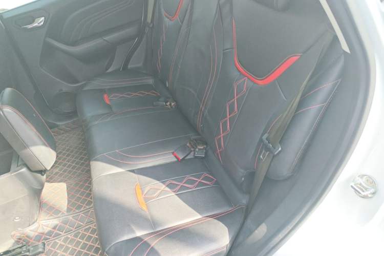 Used Soueast DX3 2018 1.5L Manual Flagship Edition Left Rear Seat