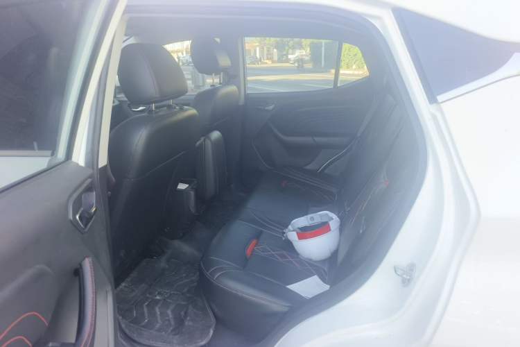 Used Soueast DX3 2018 1.5T CVT Luxury Model Left Rear Seat