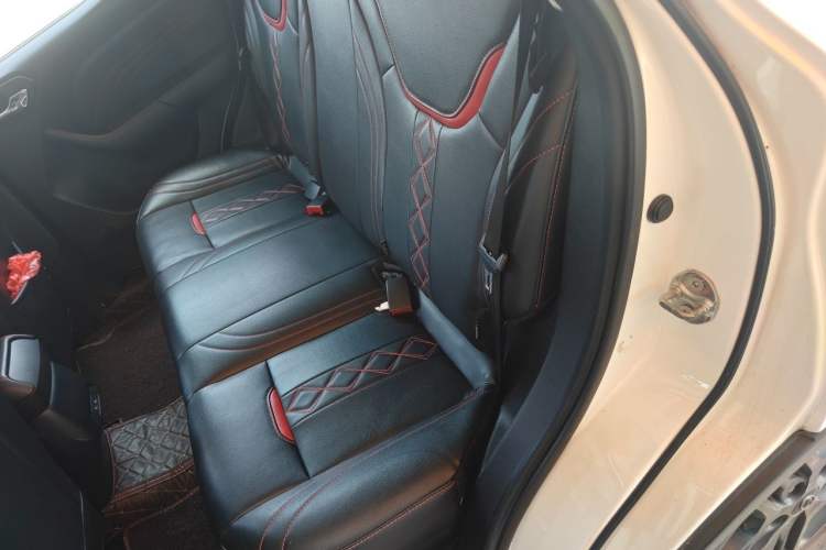 Used Soueast DX3 2018 1.5T CVT Luxury Model Left Rear Seat