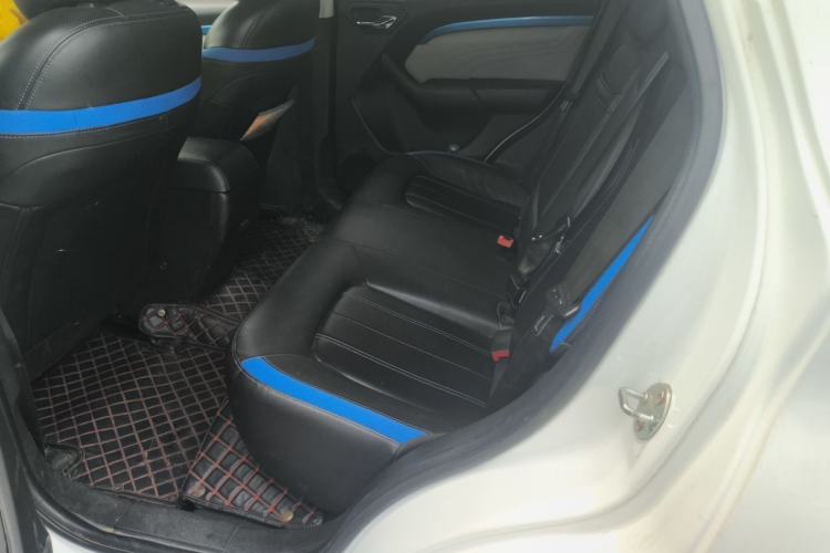 Used Soueast DX3 2018 EV400 Flagship Edition Left Rear Seat