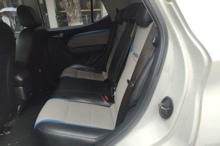 Used Soueast DX3 2018 EV Flagship Model Left Rear Seat