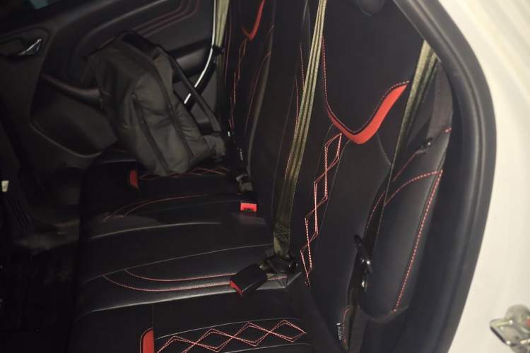 Used Soueast DX3 2018 1.5L Manual Flagship Edition Left Rear Seat