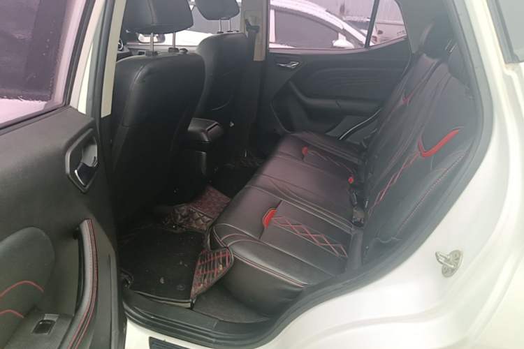 Used Soueast DX3 2018 1.5L Manual Luxury Model Left Rear Seat