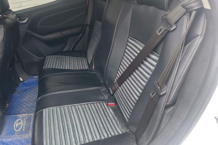 Used Soueast DX3 2018 1.5T CVT Luxury Model Left Rear Seat