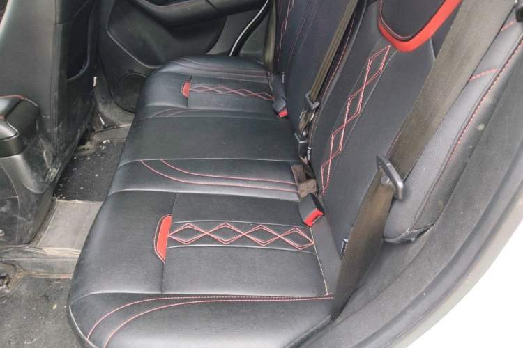 Used Soueast DX3 2018 1.5L Manual Luxury Model Left Rear Seat
