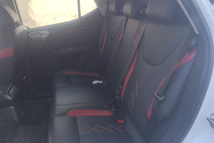Used Soueast DX3 2018 1.5T SRG CVT Flagship Model Left Rear Seat