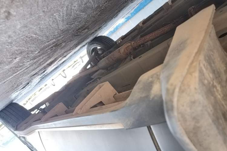Used Soueast DX3 2018 1.5L Manual Luxury Model Left Side Sill