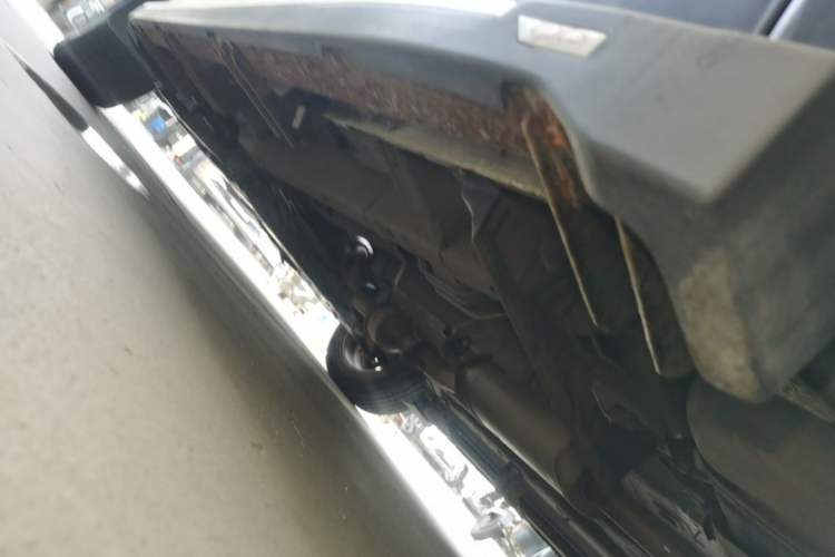 Used Soueast DX3 2018 1.5T CVT Luxury Model Left Side Sill