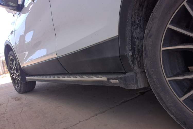 Used Soueast DX3 2018 1.5L Manual Luxury Model Left Side Sill