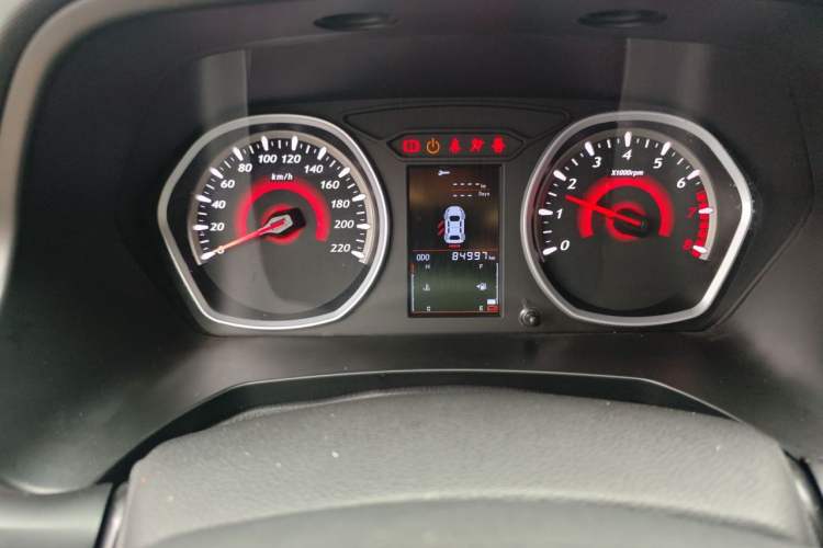 Used Soueast DX3 2018 1.5L Outdoor Edition Manual Luxury Version Odometer Close Up