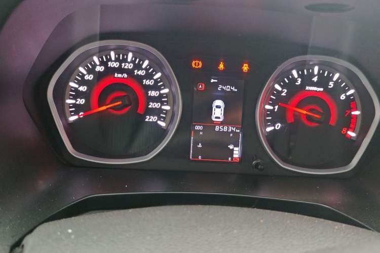 Used Soueast DX3 2018 1.5L Outdoor Edition Manual Luxury Version Odometer Close Up