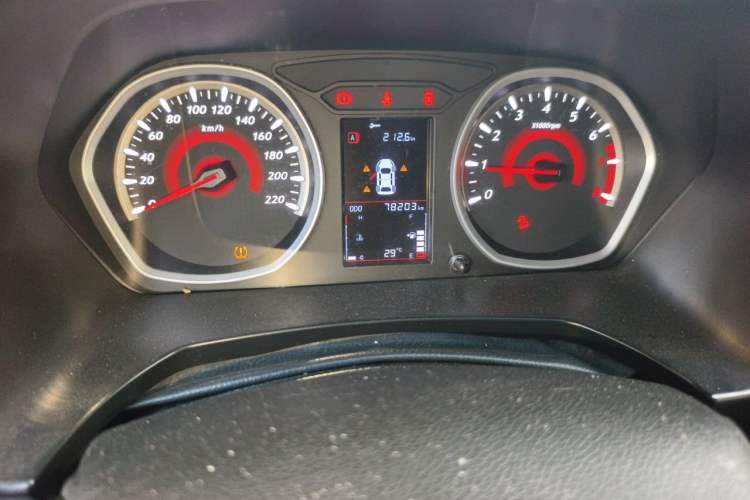 Used Soueast DX3 2018 1.5L Manual Luxury Model Odometer Close Up