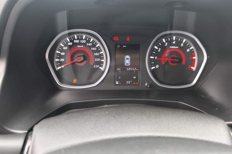 Used Soueast DX3 2018 1.5L Manual Luxury Model Odometer Close Up