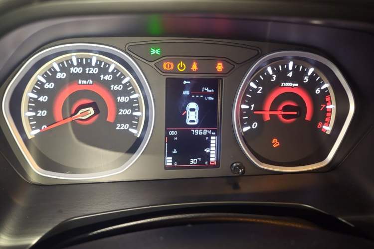 Used Soueast DX3 2018 1.5L Manual Flagship Edition Odometer Close Up