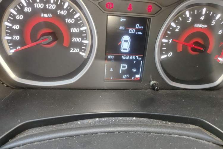 Used Soueast DX3 2018 1.5T CVT Flagship Edition Odometer Close Up